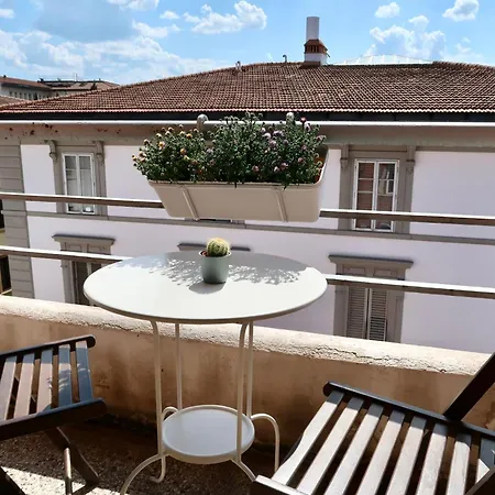 Guest house Cozy Esthers S With Balcony