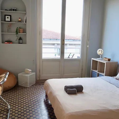 Cozy Esthers S With Balcony